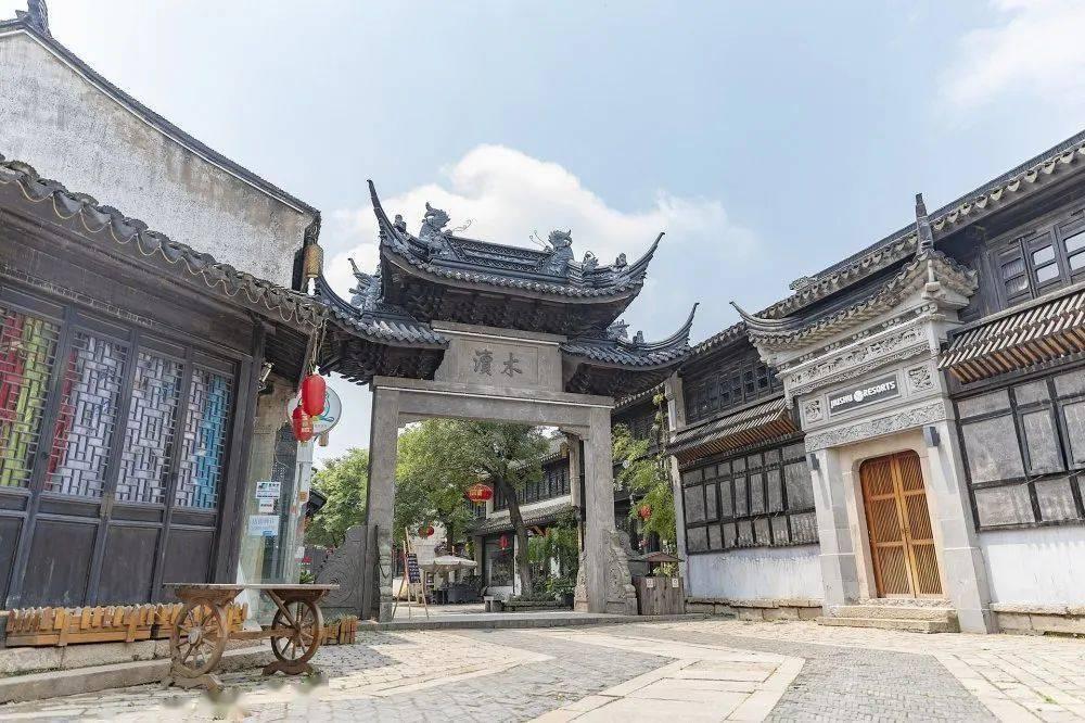 T1小吕布又说出奇怪观点，觉得常规赛不重要，季后赛再认真打